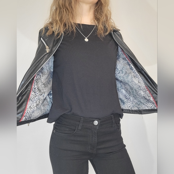 Wilson's Led Zeplin Leather jacket size Medium. Flawless condition ✨️ - Picture 8 of 15